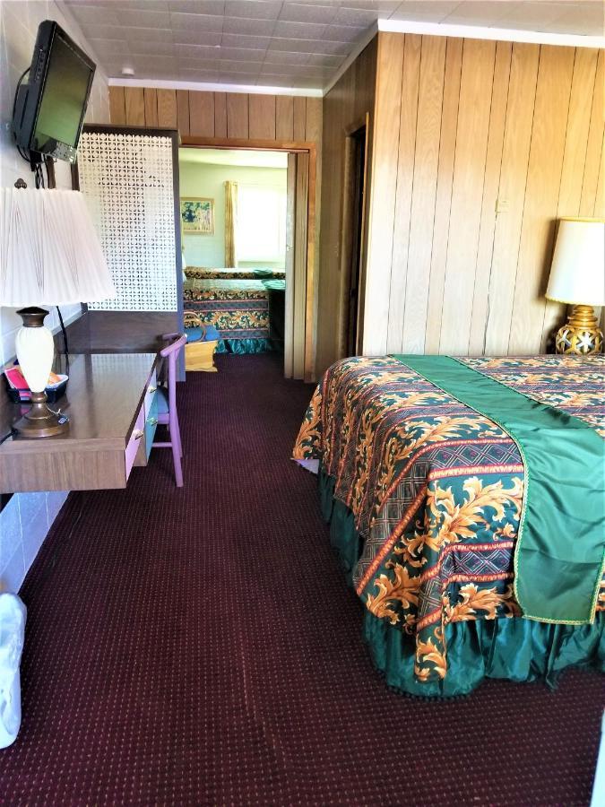 Town House Motor Inn Worland ภายนอก รูปภาพ