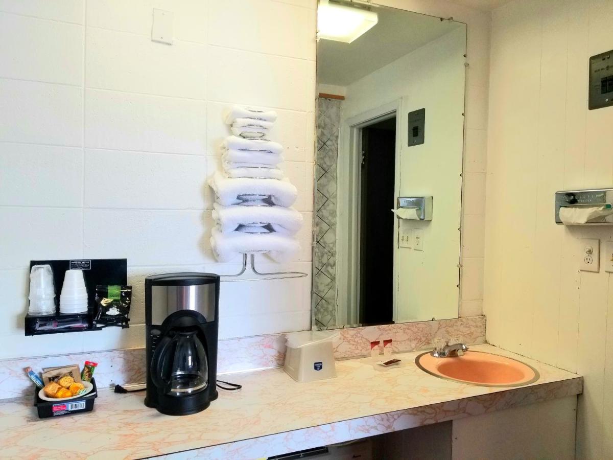 Town House Motor Inn Worland ภายนอก รูปภาพ